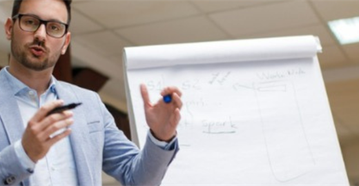 Why Industry Hopping Has Made Me a Better CMO
